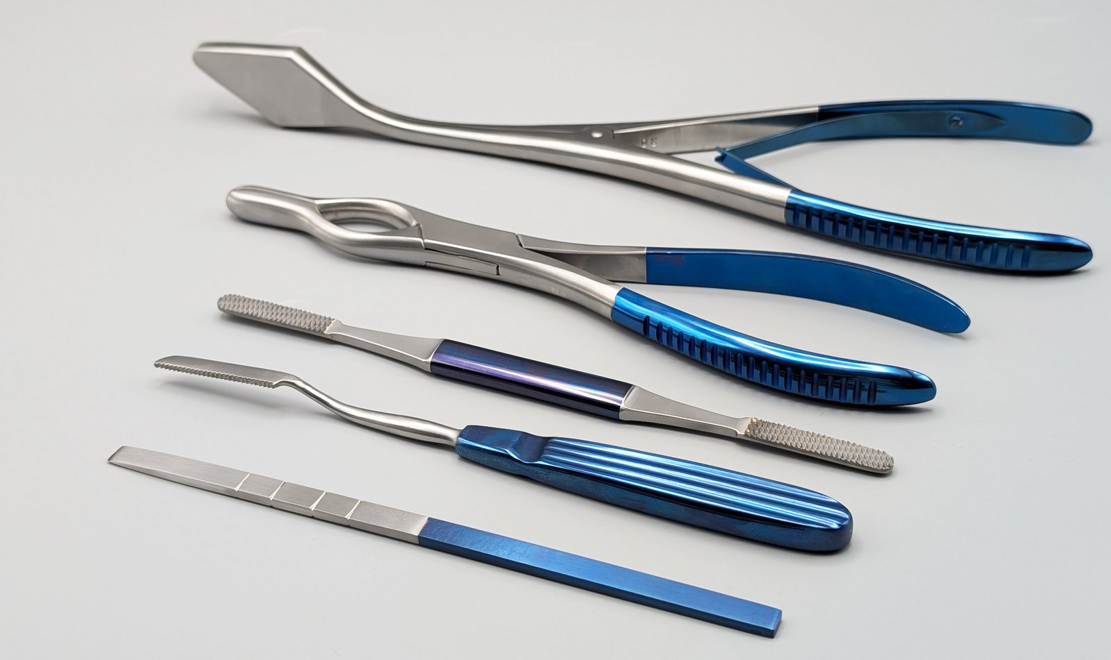 helvion-orthopadic-instruments